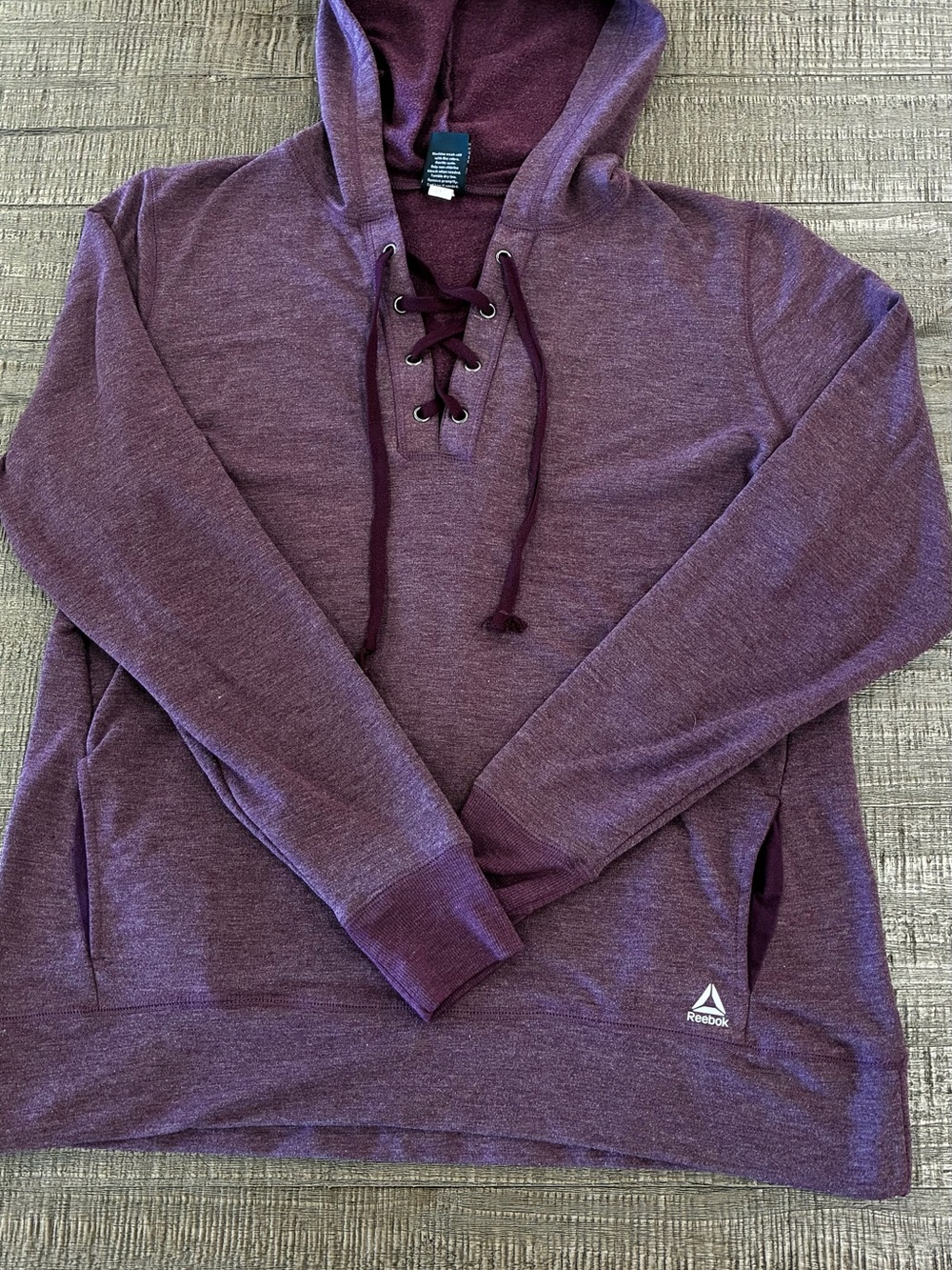 Reebok Women’s Purple Lace-Up Hooded Sweatshirt pullover size XL lightweight